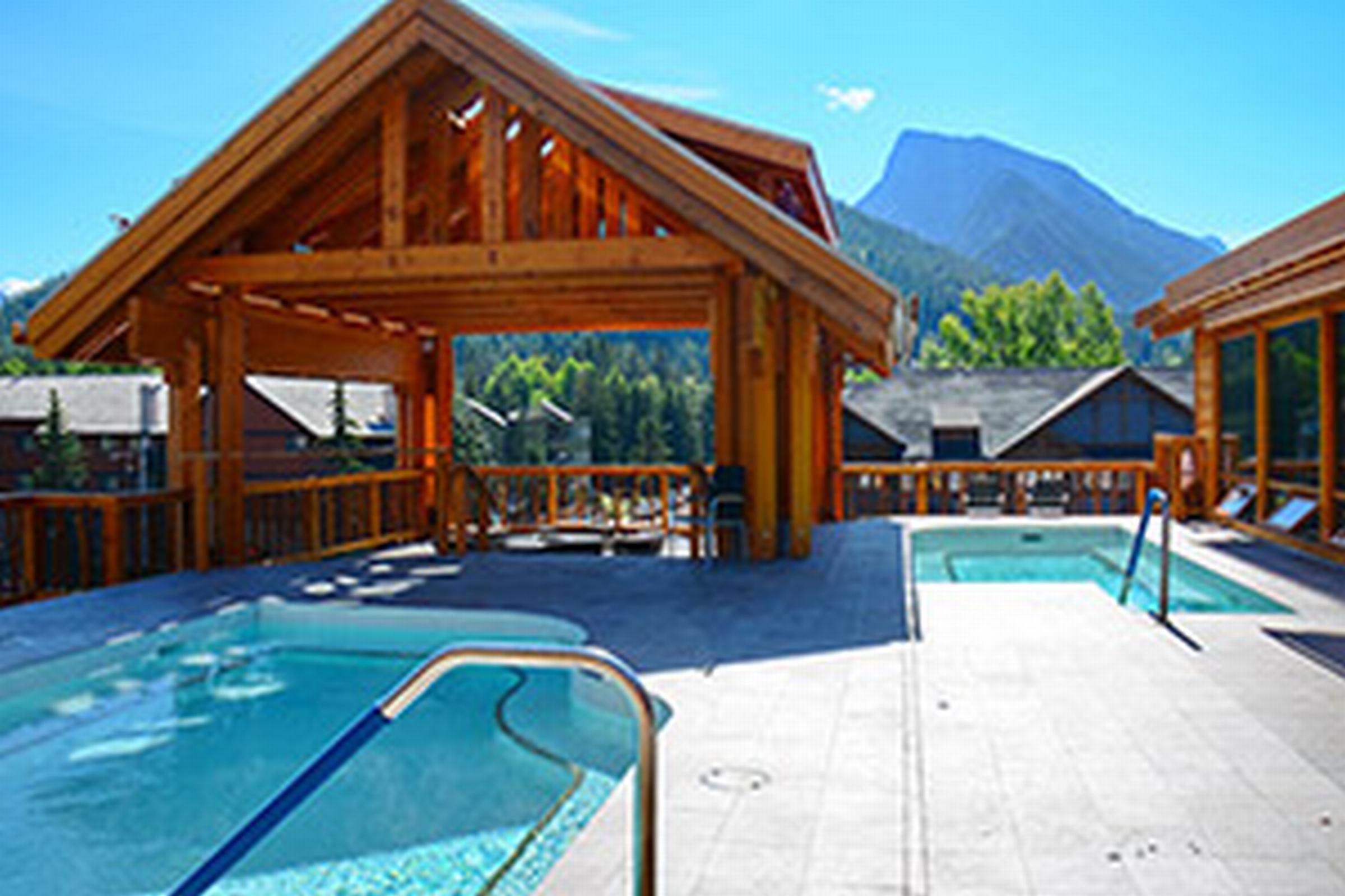 Moose Hotel And Suites Banff Exteriör bild